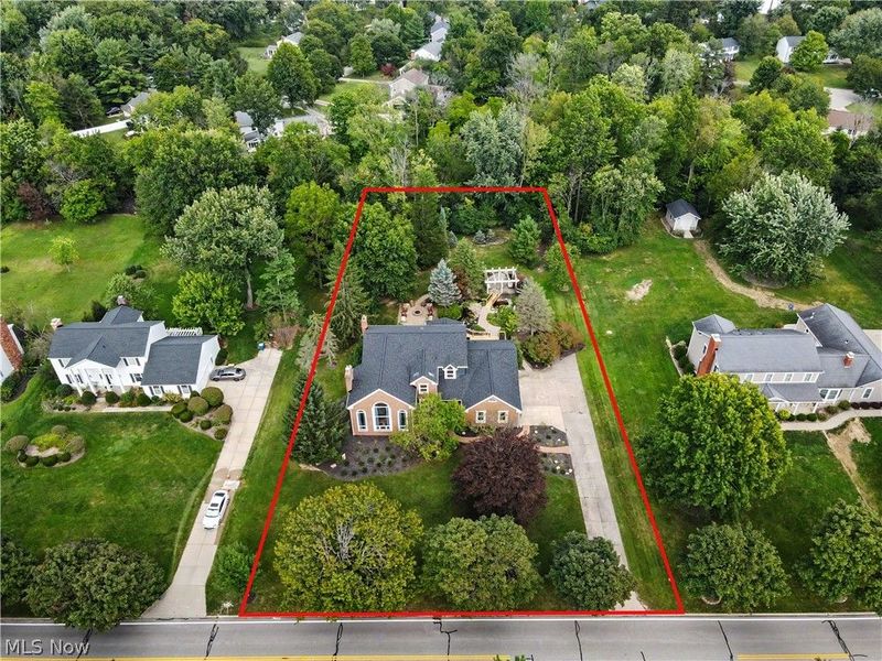 207 N Hayden Parkway, Hudson, OH 44236 Photo 4