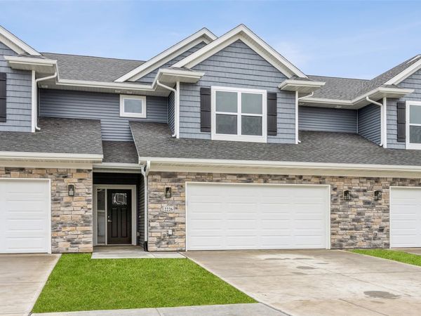 2233 Eversull Lane , North Liberty, IA 52317