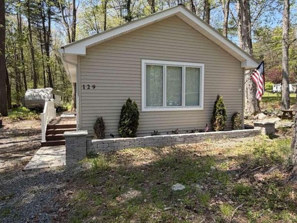 129 Mill Road , Hawley, PA 18428