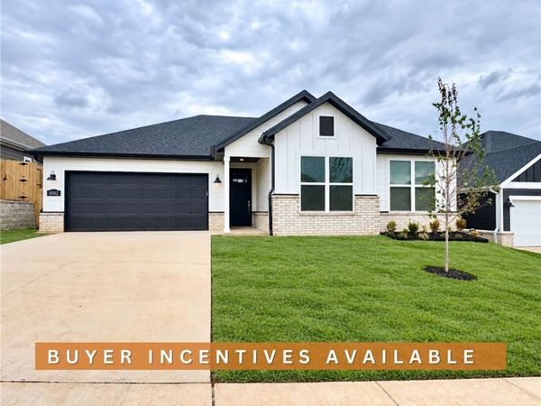 6002 SW Omaha Avenue , Bentonville, AR 72713