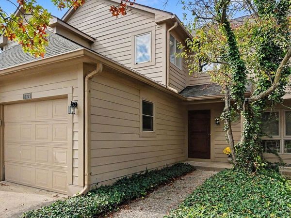 3374 Bent Trail Drive, Unit 35, Ann Arbor, MI 48108