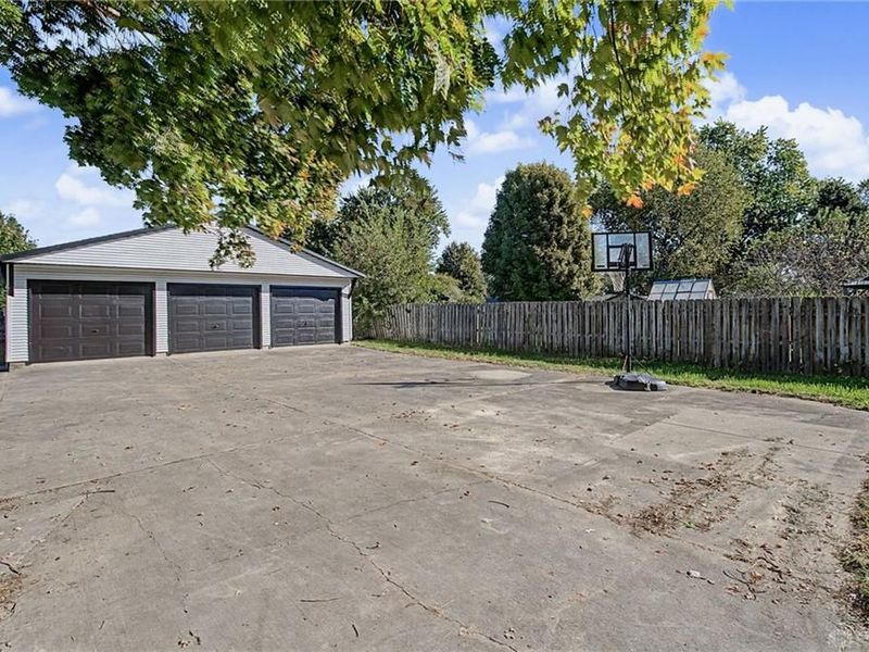 156 Matthews Avenue, Enon Vlg, OH 45323 Photo 64