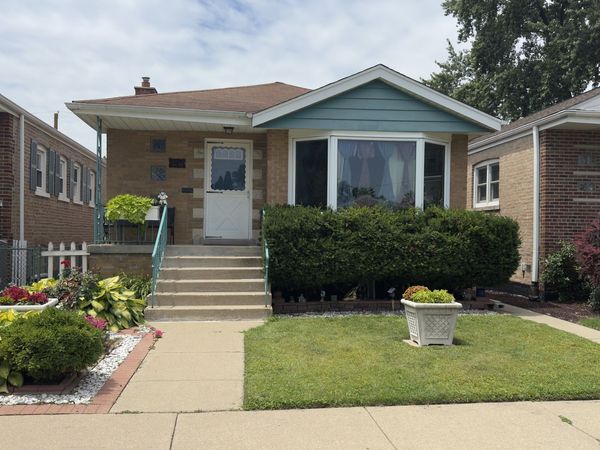 4732 S Lavergne Avenue, Chicago, IL 60638