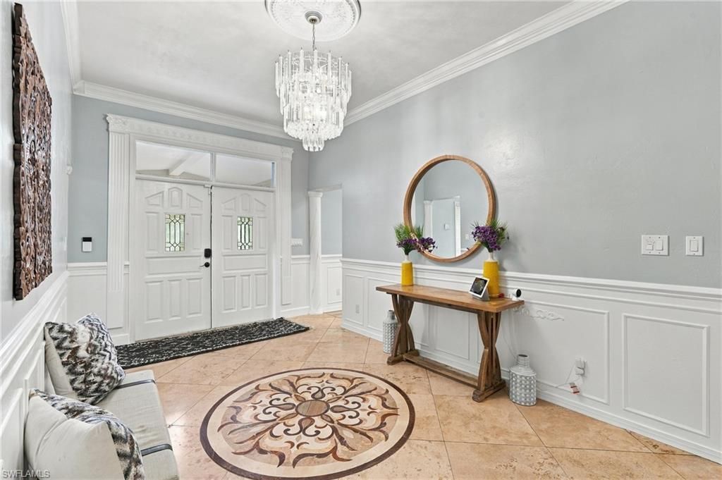130 1st St Nw, Naples, FL 34120 Photo