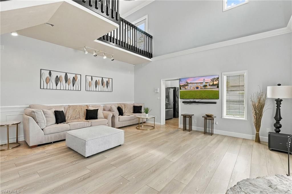 130 1st St Nw, Naples, FL 34120 Photo