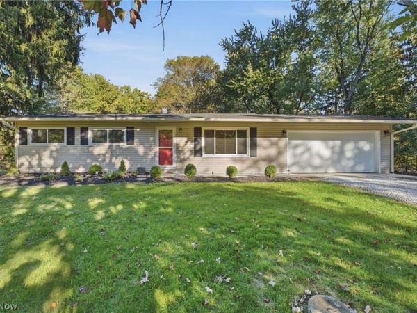 1745 Orchard Drive , Akron, OH 44333