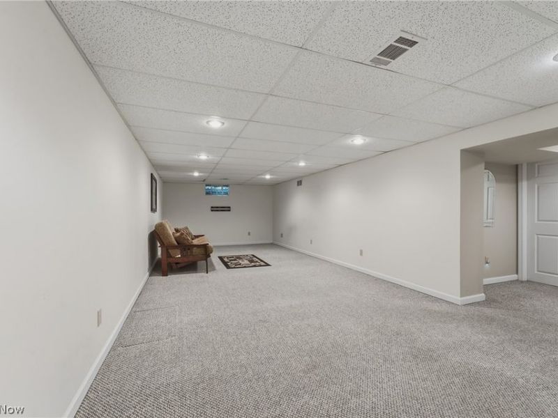 1745 Orchard Drive, Akron, OH 44333 Photo 24