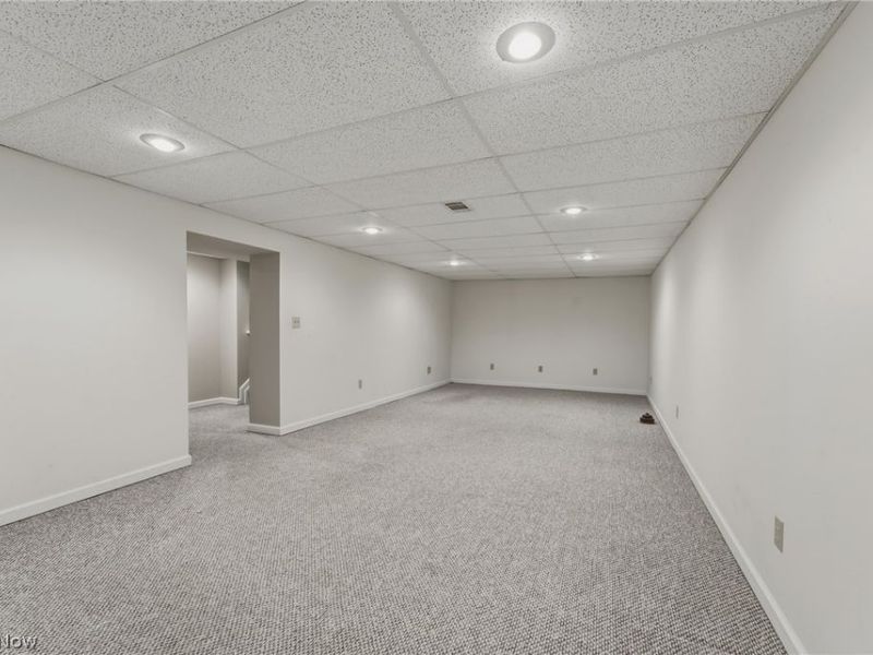 1745 Orchard Drive, Akron, OH 44333 Photo 25