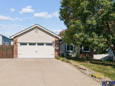 3322 Canyon Road, Lincoln, NE 68516