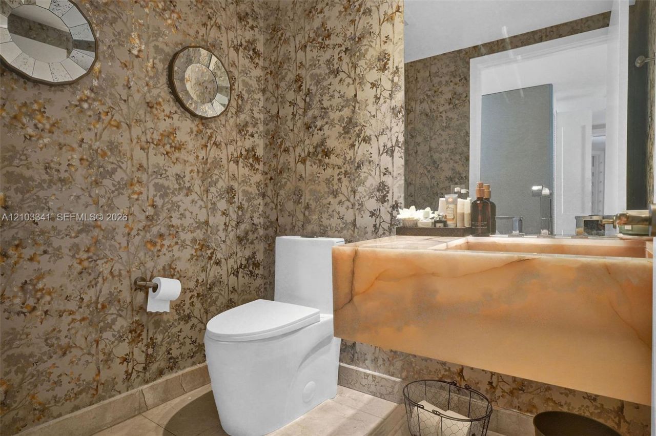 901 Brickell Key Blvd , Unit 2204, Miami, FL 33131 Photo