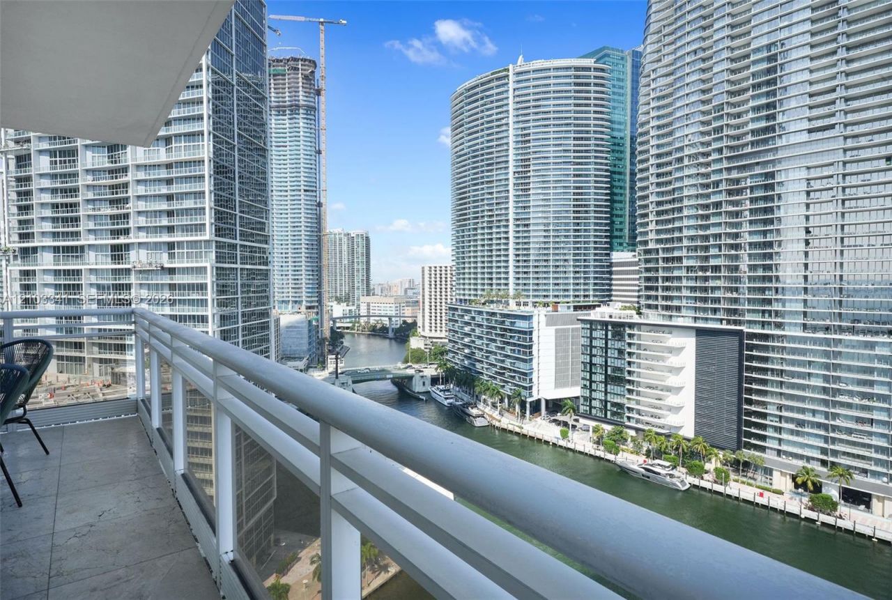 901 Brickell Key Blvd , Unit 2204, Miami, FL 33131 Photo