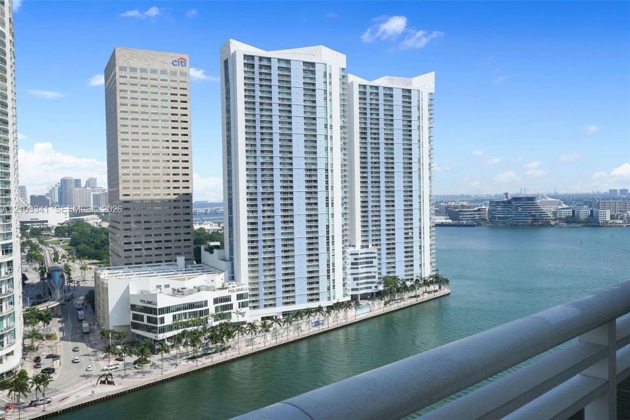 901 Brickell Key Blvd , Unit 2204, Miami, FL 33131 Photo