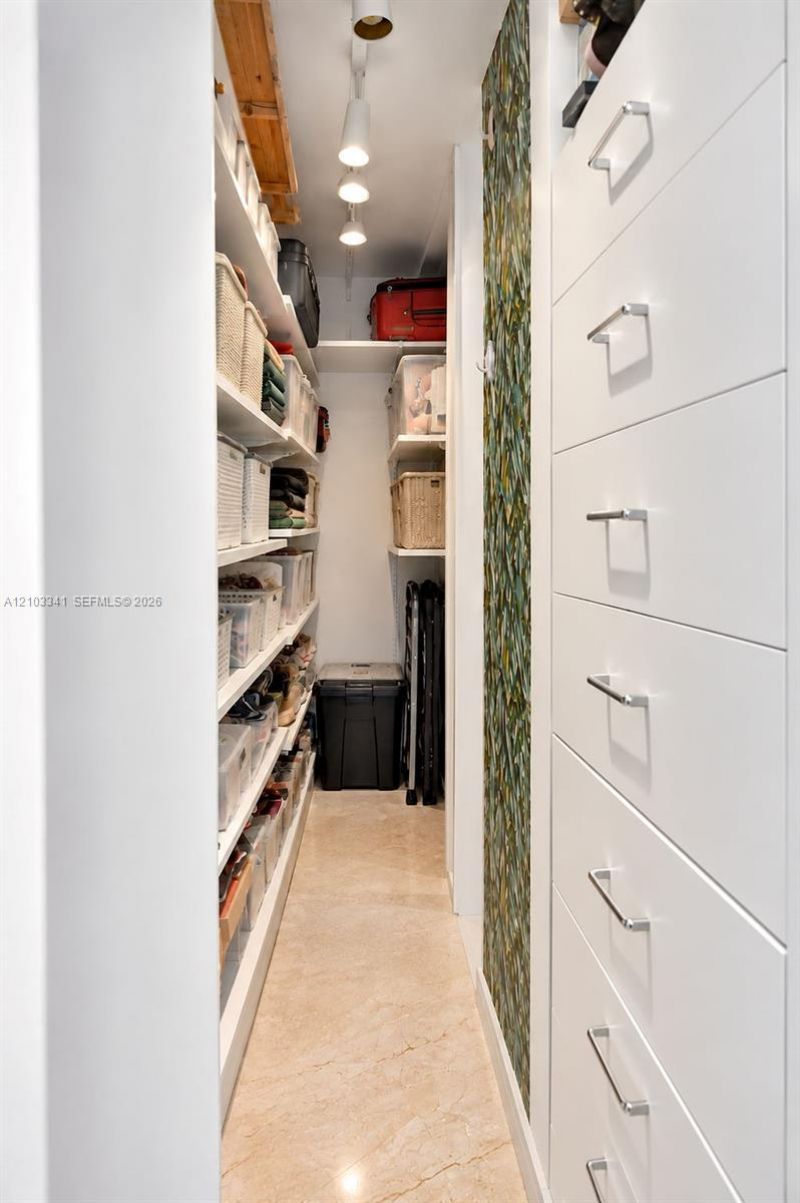 901 Brickell Key Blvd , Unit 2204, Miami, FL 33131 Photo