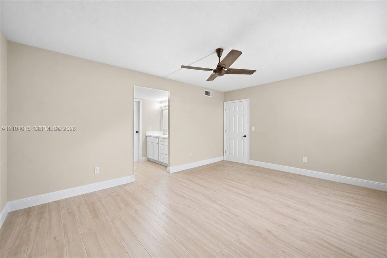 1402 NW 80th Ave, Unit 210, Margate, FL 33063 Photo