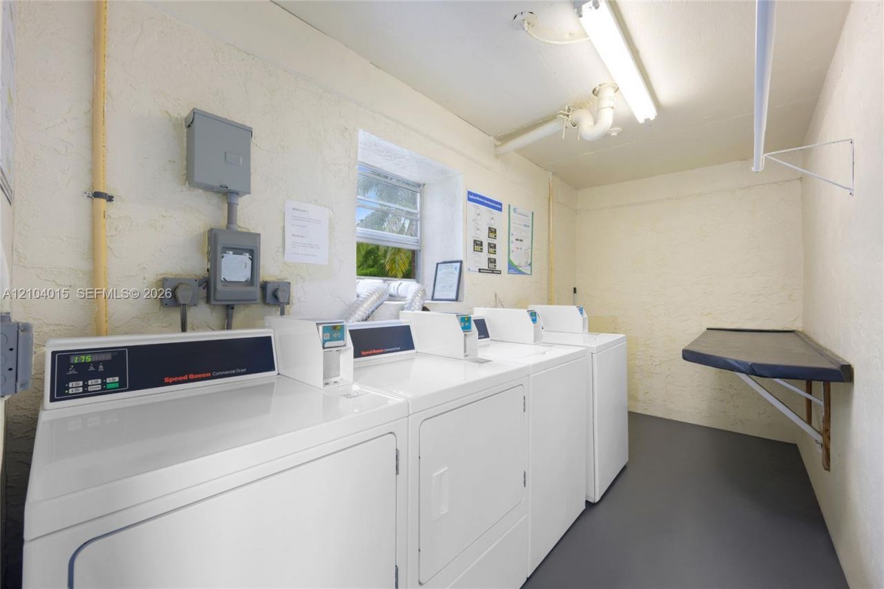 1402 NW 80th Ave, Unit 210, Margate, FL 33063 Photo