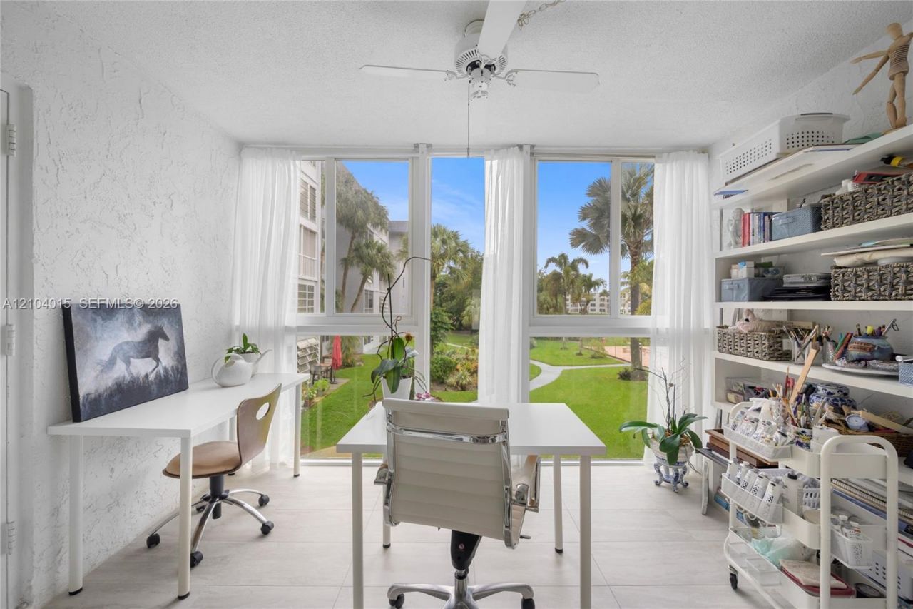 1402 NW 80th Ave, Unit 210, Margate, FL 33063 Photo