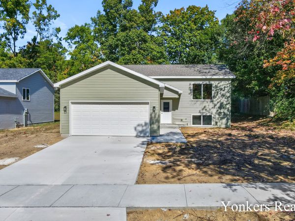 216 Leonard Street, Belding, MI 48809