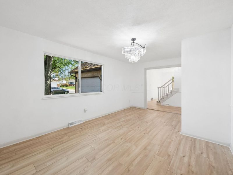 5455 Maple Canyon Avenue , Columbus, OH 43229 Photo 10