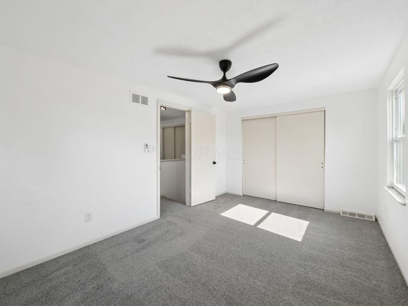5455 Maple Canyon Avenue , Columbus, OH 43229 Photo 30