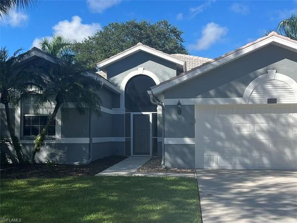 2252 Heritage Greens DR, NAPLES, FL 34119