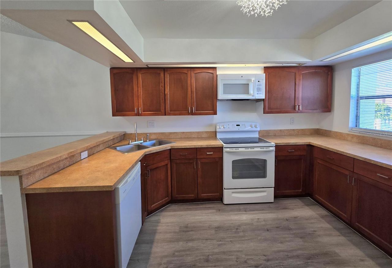9 Colrain Way , Kissimmee, FL 34758 Photo