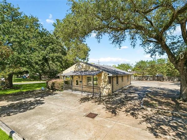1302 WILLIAMS Boulevard, Kenner, LA 70062