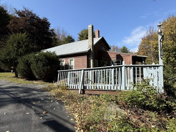 135 Lake House Road , Naples, ME 04055