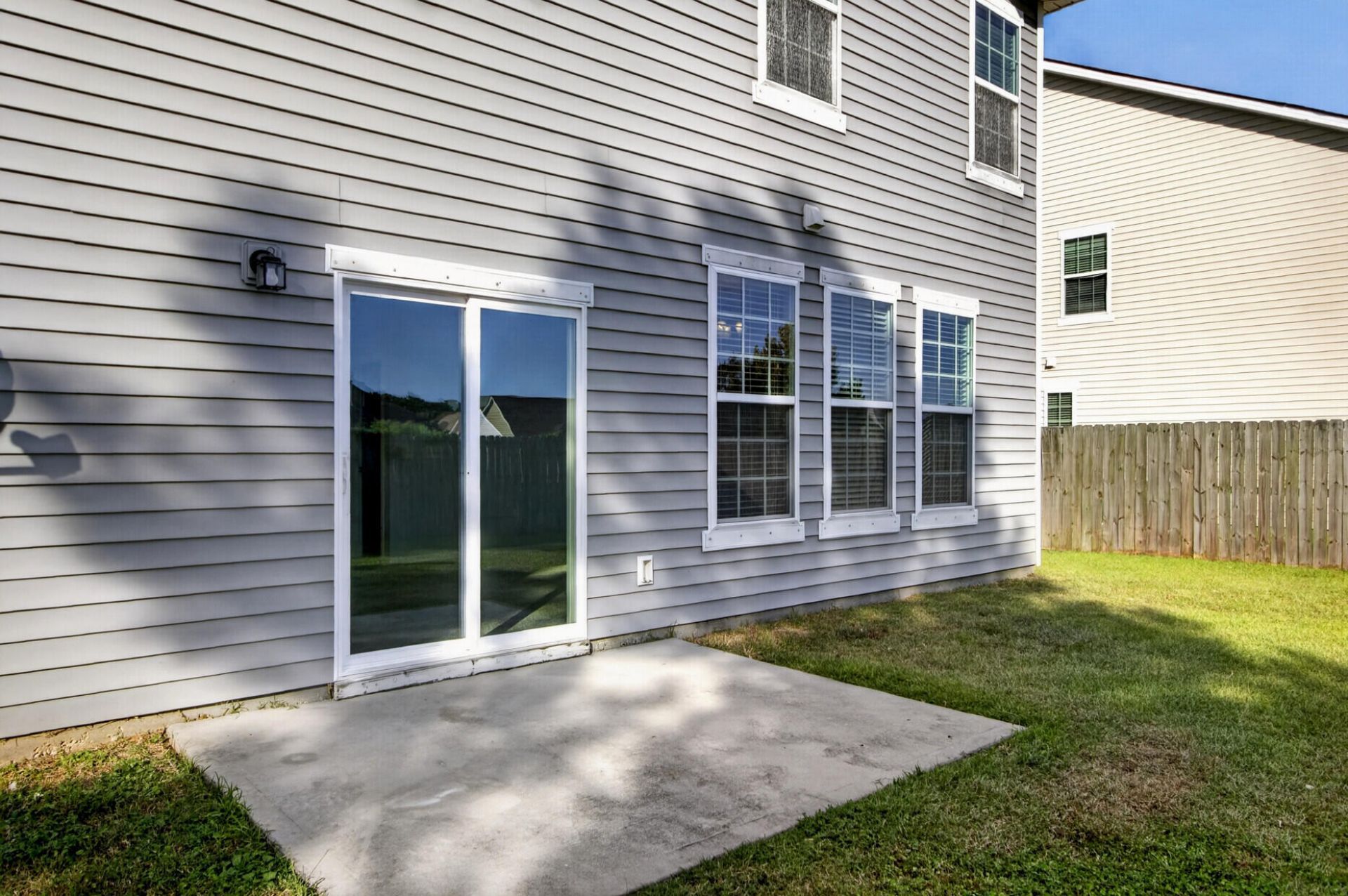 7741 Kinston Street Photo 30