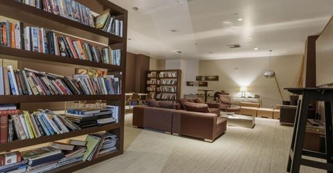 255 N Sierra Street, Unit 713, Reno, NV 89501 Photo