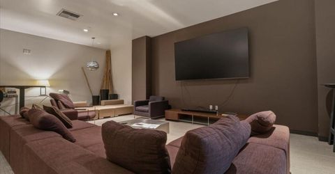 255 N Sierra Street, Unit 713, Reno, NV 89501 Photo
