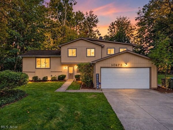 10472 Woodchuck Court , Twinsburg, OH 44087