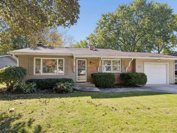 131 Locust Street , Oswego, IL 60543