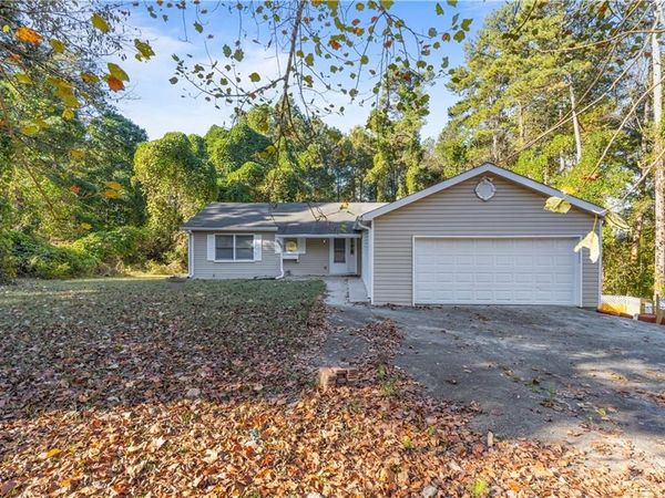 667 Alcovy Forest Drive , Lawrenceville, GA 30045