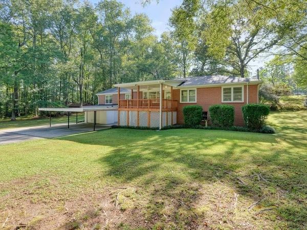 7146 Old Beulah Road , Lithia Springs, GA 30122
