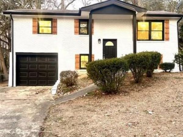 115 Hidden Brook Court, Atlanta, GA 30349