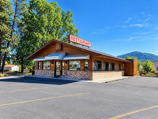 345 3RD Ave, Kettle Falls, WA 99141