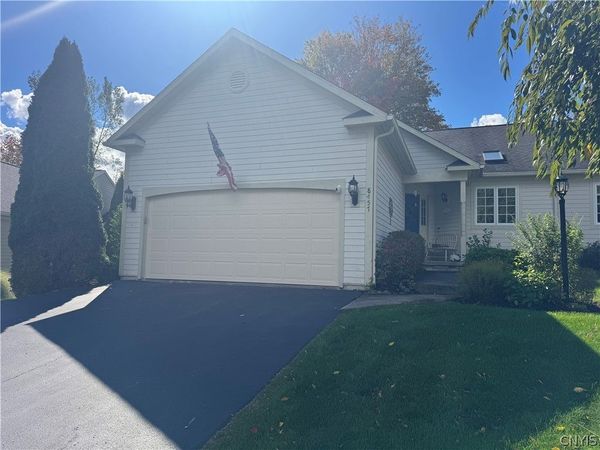 8457 Marco Lane , Baldwinsville, NY 13027