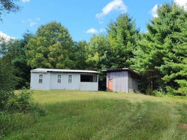Austin Road, Albion, NY 13302