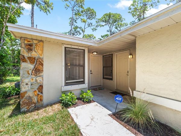 1200 Hyacinth Pl , Wellington, FL 33414