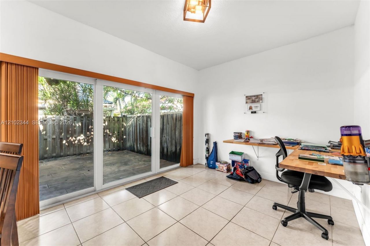 9064 SW 215th Ter, Cutler Bay, FL 33189 Photo
