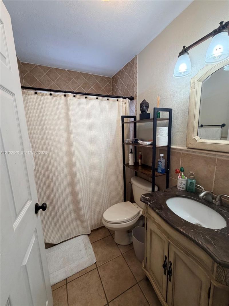 Please Call For Address, Hialeah, FL 33015 Photo