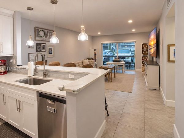 7840 Camino Real , Unit P-110, Miami, FL 33143