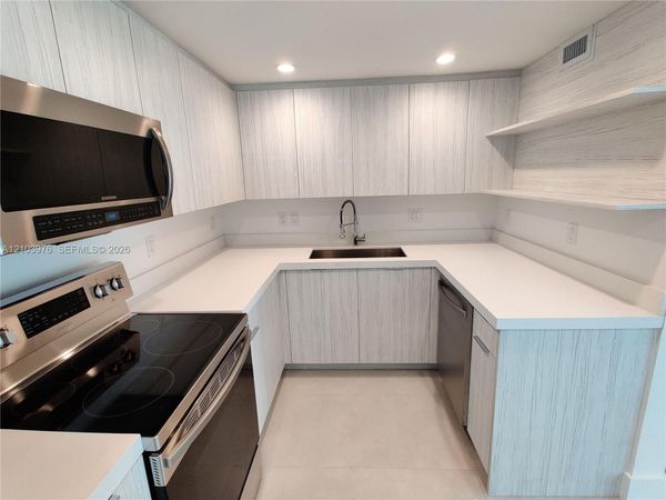 3755 NE 167th St , Unit 23, North Miami Beach, FL 33160