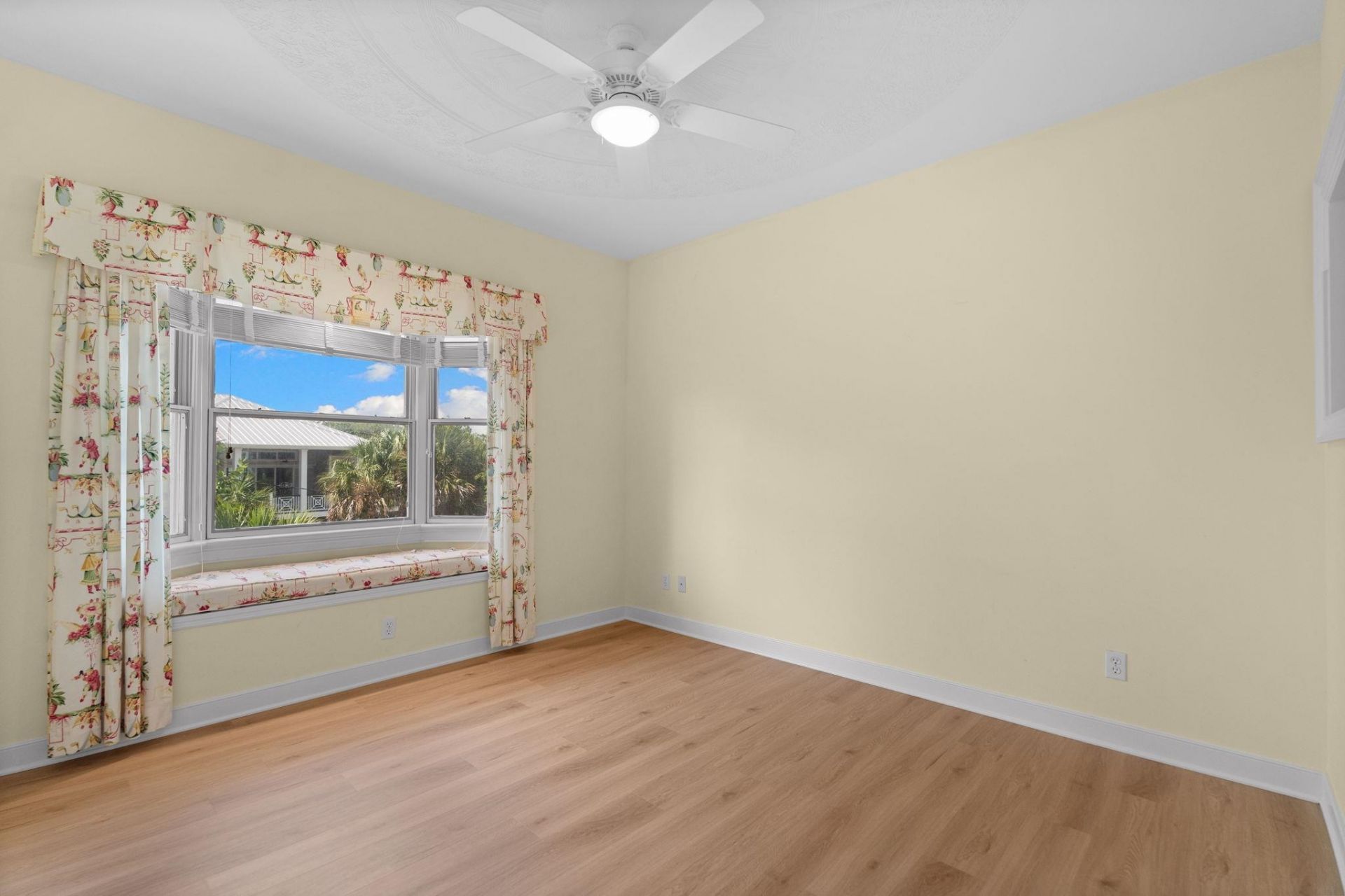 475 Las Tiendas Ln, Sanibel, FL 33957 Photo