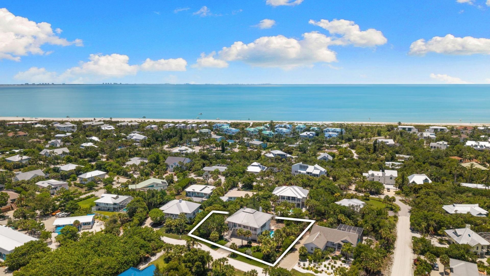 475 Las Tiendas Ln, Sanibel, FL 33957 Photo