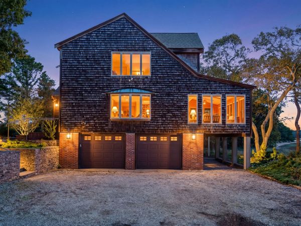 350 Pleasant Point Ave, Wellfleet, MA 02667