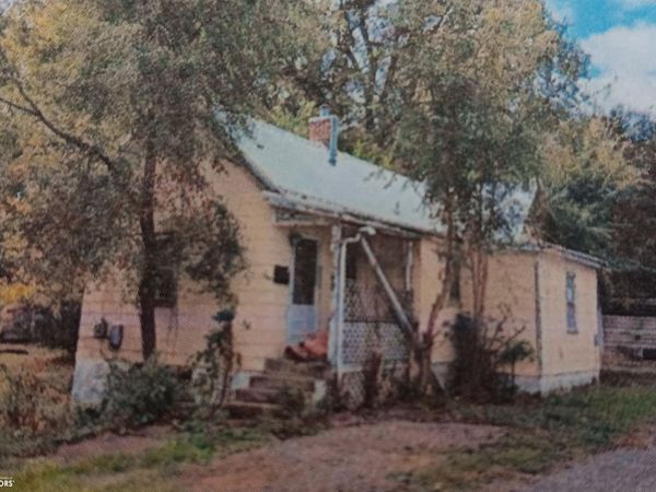 409 N Adella Street, Ottumwa, IA 52501