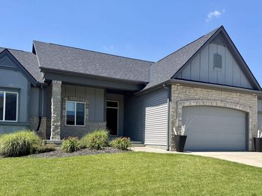 7244 Rebel Drive, Lincoln, NE 68516