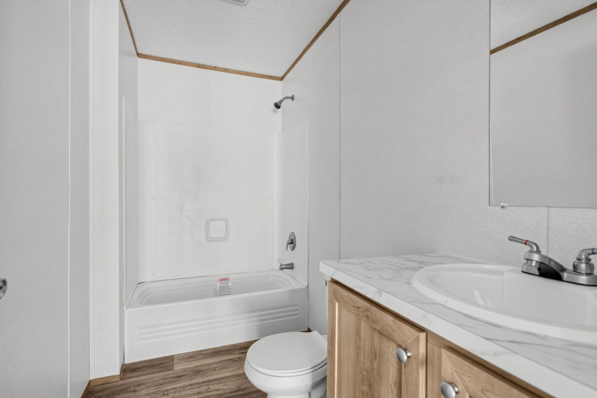 624 2 Church Road Photo 14