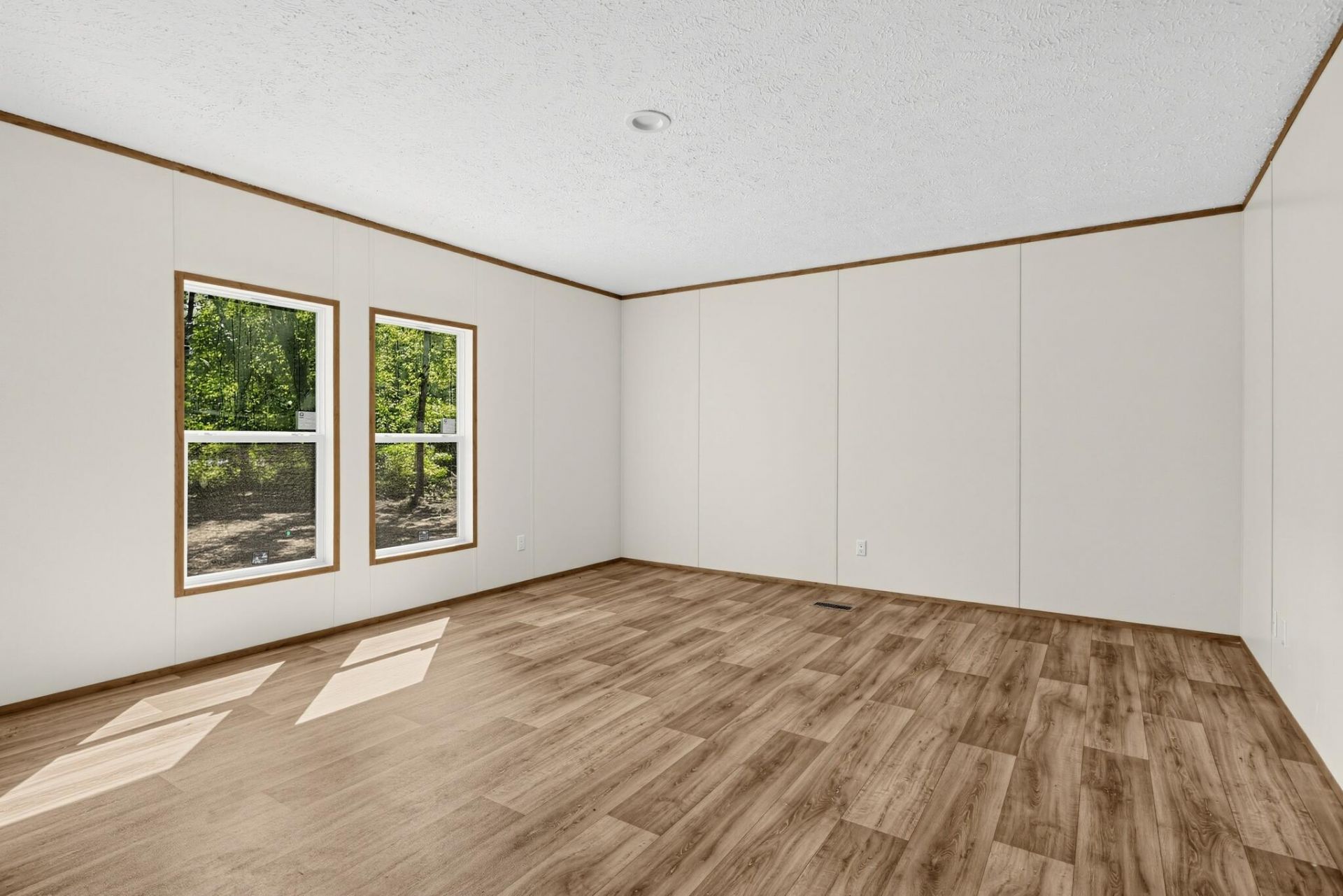 624 2 Church Road Photo 4